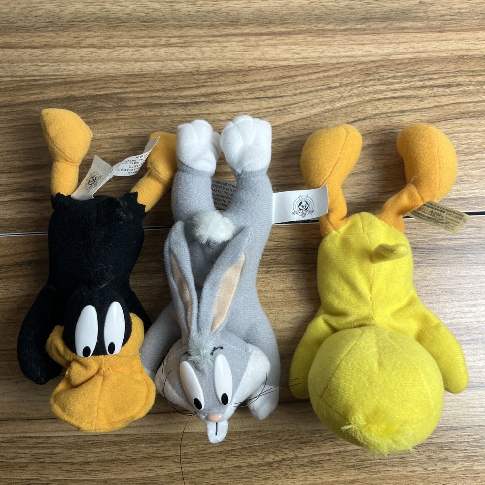 Vintage Looney Tunes 1997 Daffy Duck Bugs Bunny & Tweety Plush Play By Play Bean - Picture 3 of 13